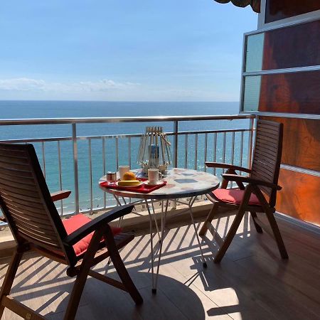 Apartamento Con Vistas Al Mar Primera Linea De Playa Del Postiguet Alicante Luaran gambar