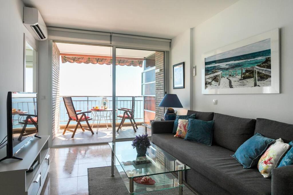Apartamento Con Vistas Al Mar Primera Linea De Playa Del Postiguet Alicante Luaran gambar