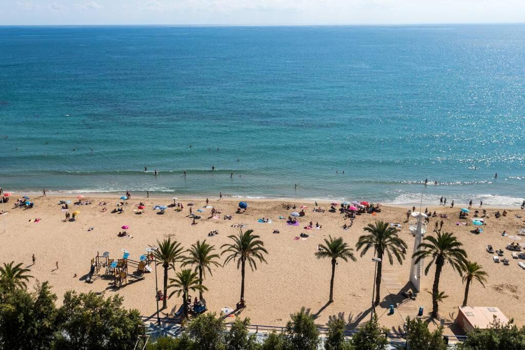 Apartamento Con Vistas Al Mar Primera Linea De Playa Del Postiguet Apartment Alicante Luaran gambar