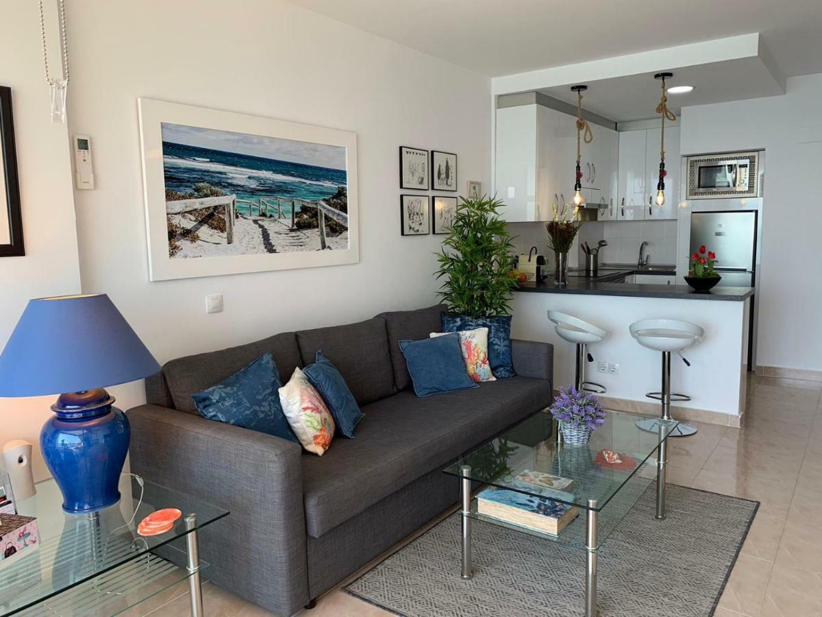Apartamento Con Vistas Al Mar Primera Linea De Playa Del Postiguet Alicante Luaran gambar